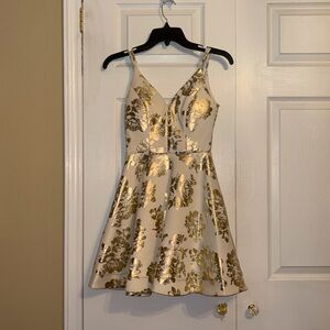 Girls B. Darlin gold dress size 1/2